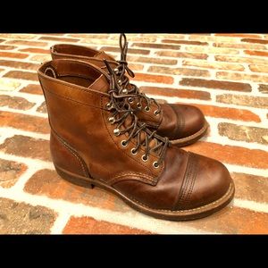 Red Wing Heritage Men’s Iron Ranger 8111